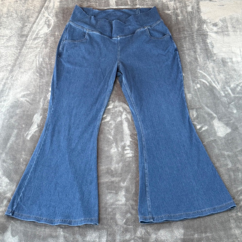 Halara Women's Jeans‎ Flare Size 2X High Rise Dark Wash
